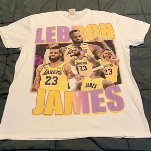 Custom Lebrun James Vintage T-shirt. Medium. Never worn.